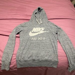 Nike long sleeve sweatshirt